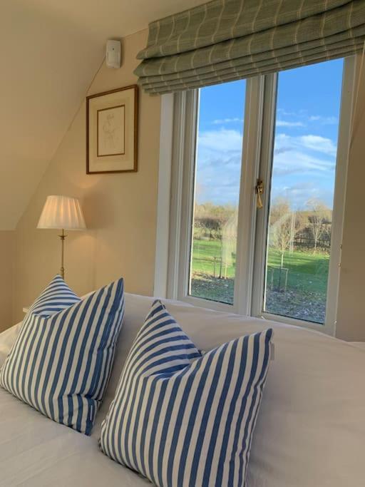 Apartamento Annexe Near Malmesbury / Tetbury Hankerton Exterior foto